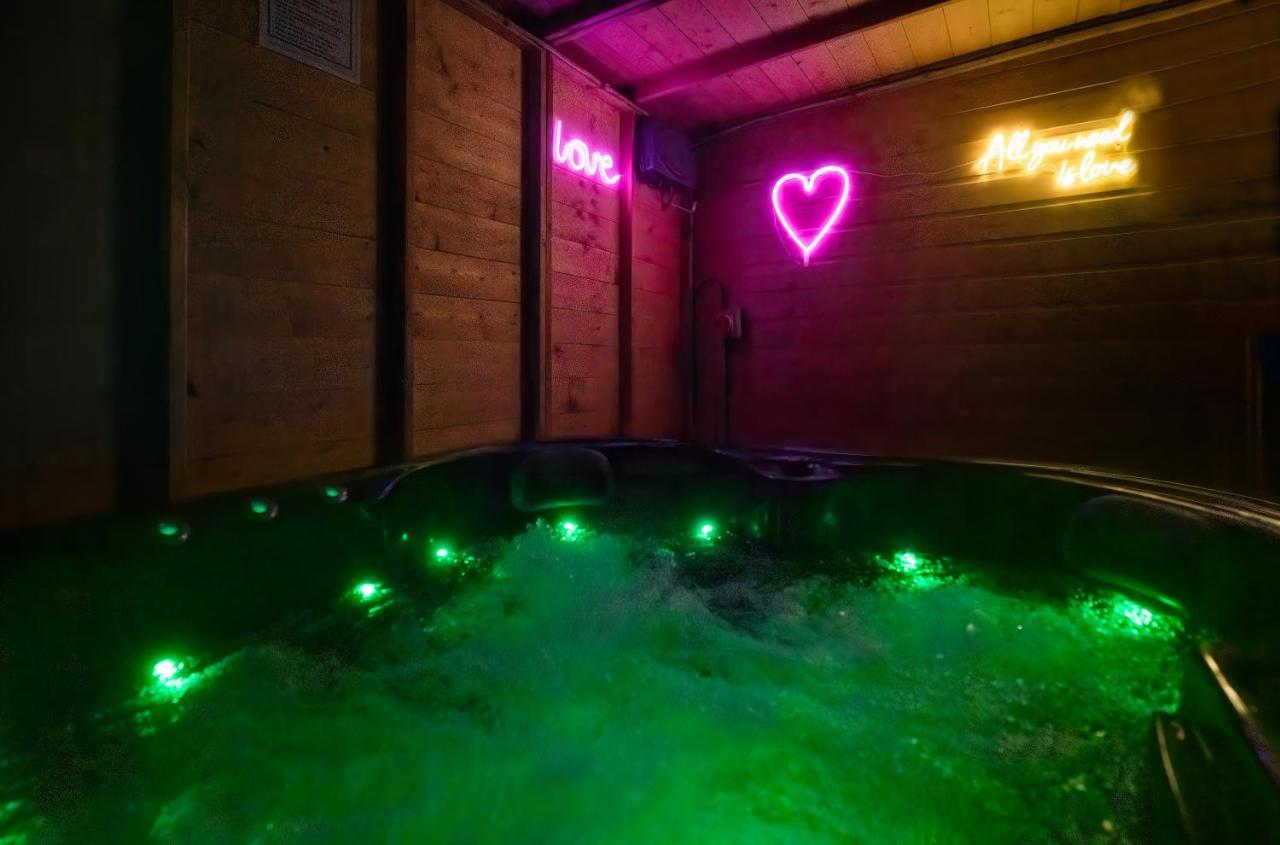 Perfect Couple Retreat To Unwind&Relax With Hottub Apartment Peacehaven Екстериор снимка